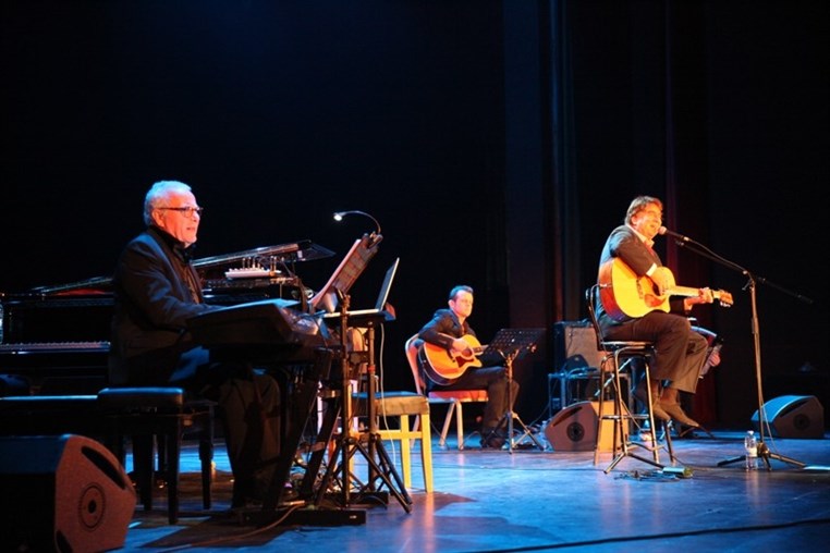 Bernard Sauvat Au Casino Du Liban